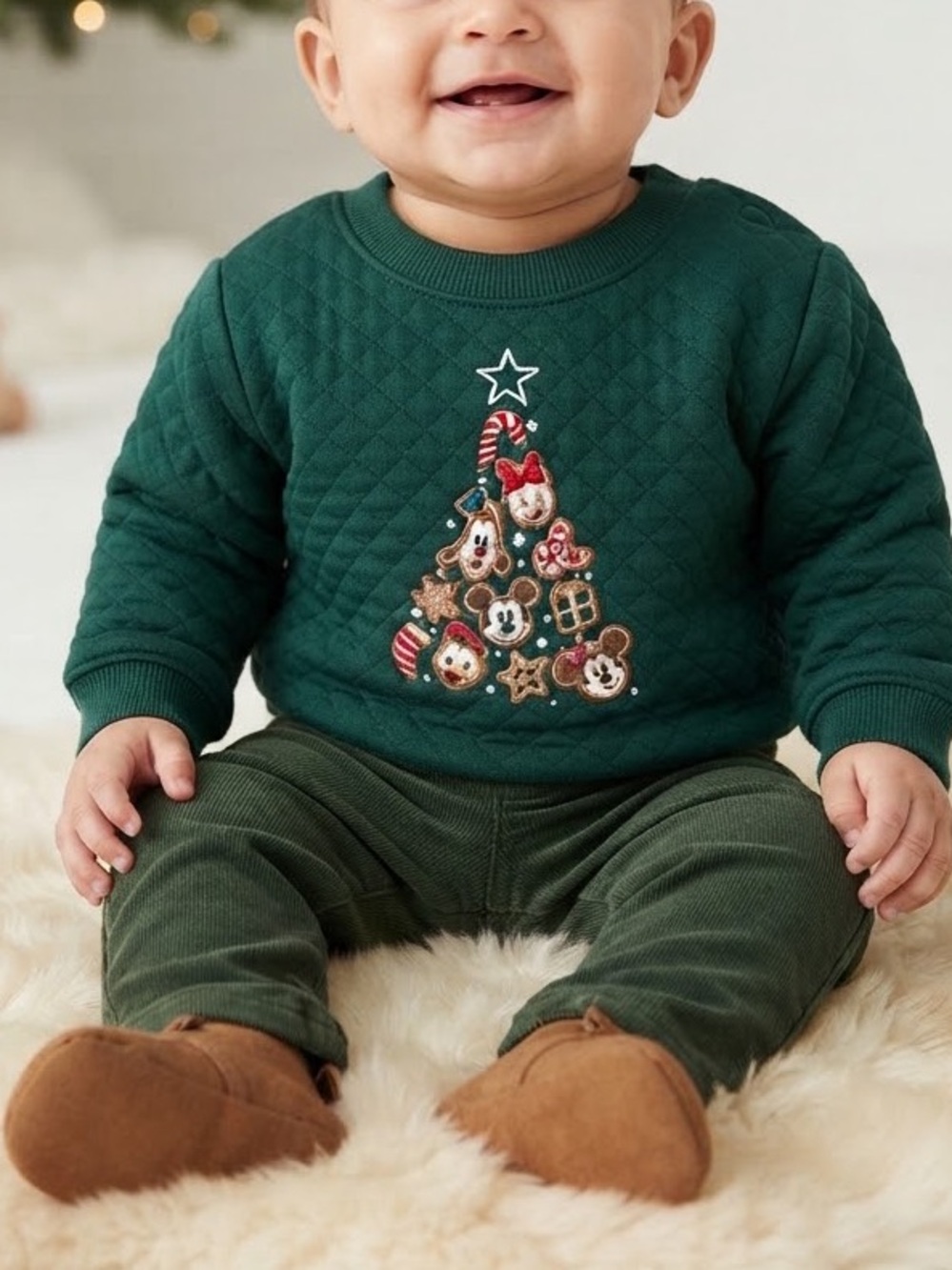 Disney Mickey & Friends Christmas Tree Quilted Sweatshirt – NWT (Size 3M)